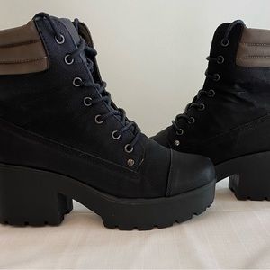 Call it Spring Chunky Combat Platform Boots 7M